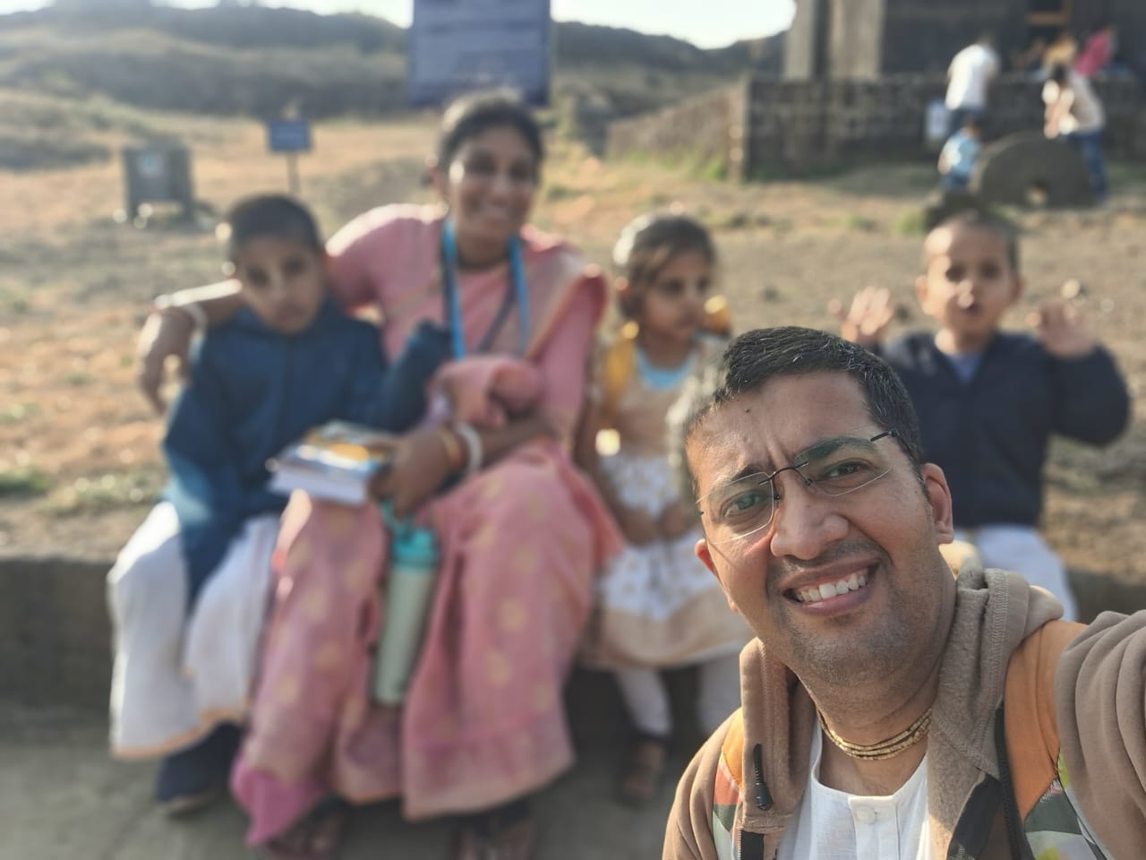 Dayamayi devaki devi Dasi's avatar